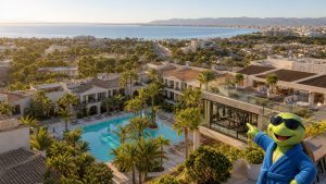 KI-Visualisierung für Grupotel Playa de Palma Suites & Spa mit Pool, Wellnessbereich und Rooftop nahe der Playa de Palma