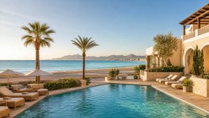 KI-Stimmungsbild für THB Gran Bahía mit Meerblick-Pool an der Strandpromenade von Can Picafort